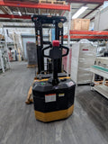 Big Joe PDS-30-177 TRI  Electric walkie straddle stacker electric