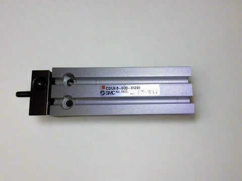 CDUK16-30D SMC - Pneumatic Cylinder