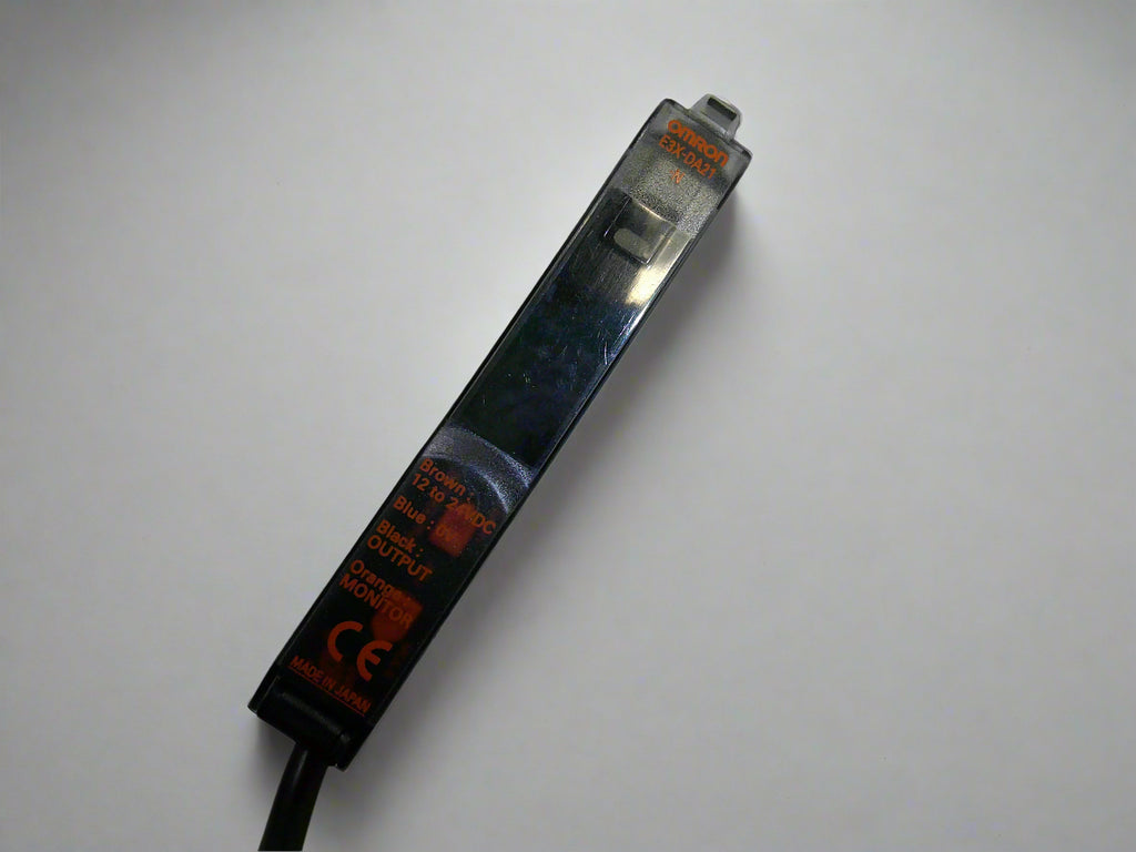 Omron E3X-DA21-N E3XDA21N Photoelectric