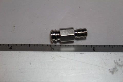 Asymtek 42-0265 ADAPTER, FEM. LUER TO 1/4-32MSS