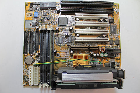 Gigabyte GA-6BA Rev. 3.0 Mother Board