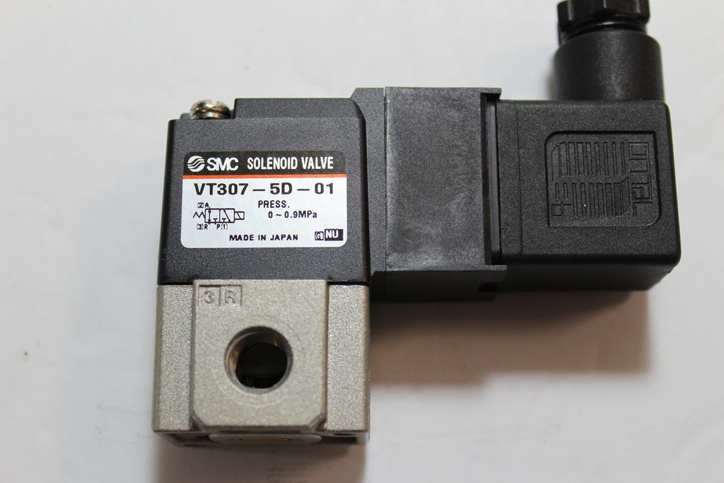 SMC VT307-5D-01 Solenoid Valve 3 Port