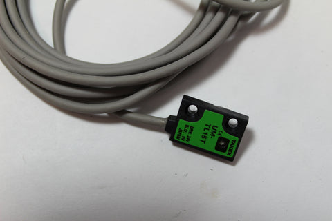 Takex UM-T15TV Photoelectric Switch