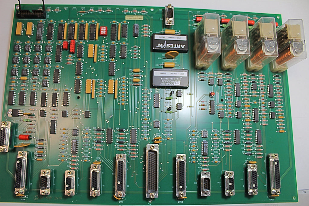 Universal 45890901-E XY Amp. Interface Assy. Board