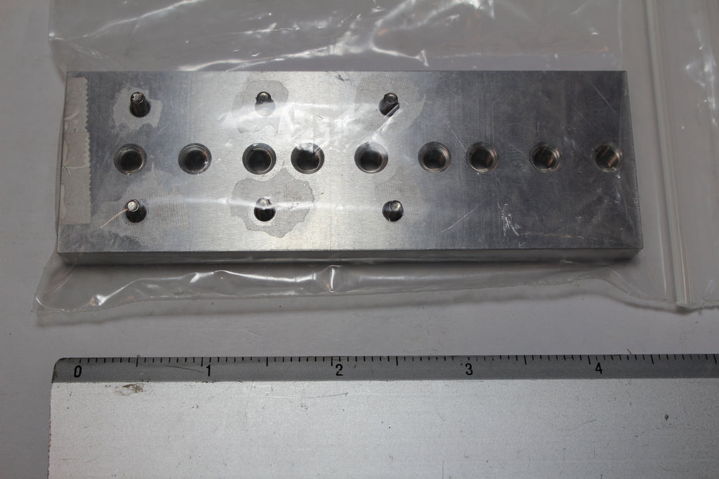 Camalot 7118 SYRINGE ADAPTER PLATE
