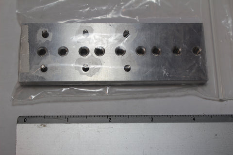 Camalot 7118 SYRINGE ADAPTER PLATE