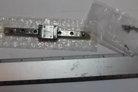 Universal 47336401 Linear Slide