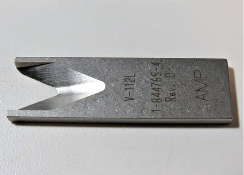 Amp 1-844765-4 V112L Wire Insulation Strip Blade